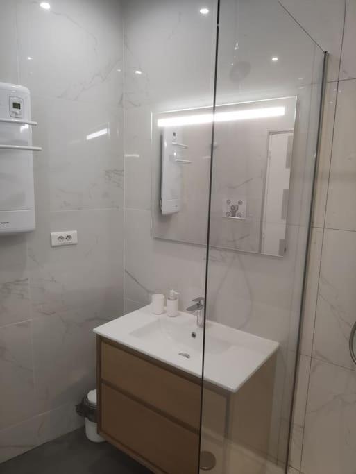 Villa Au Calme Avec Exterieur Et Parking Gratuit Aux Portes D'Aix Et Marseille Emplacement Ideal Εξωτερικό φωτογραφία